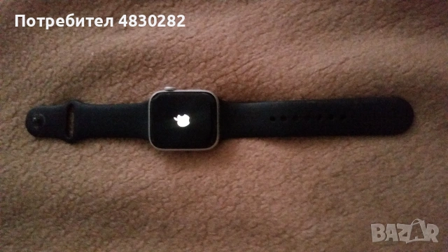 Apple Watch series 4 заключен, или за части, снимка 7 - Смарт часовници - 55142792