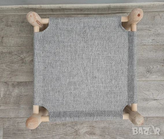 Дървен хамак за кучета и котки 10 кг 49,5 x 49,5 x 15 см, снимка 3 - Други стоки за животни - 55598355