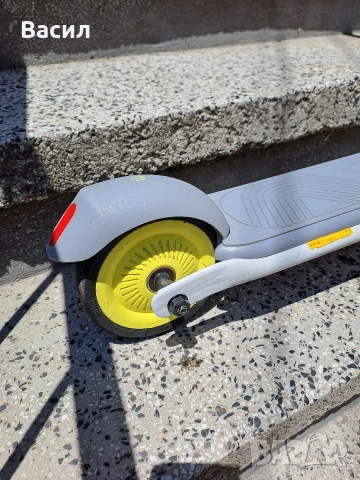 Детска електрическа тротинетка Ninebot eKickScooter ZING C10, снимка 6 - Велосипеди - 54986930
