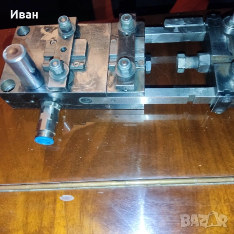 Пневматично подаващо за преса, снимка 2 - Резервни части за машини - 54131770