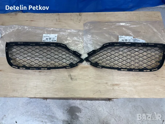 Решетки в предна броня Мерцедес Ц клас AMG