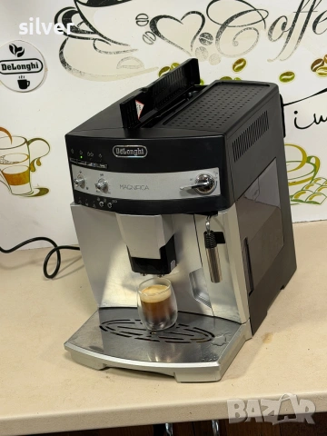 Кафемашина кафе автомат delonghi magnifica с гаранция, снимка 5 - Кафемашини - 54965403