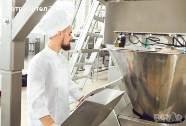 Пекар в производствен цех