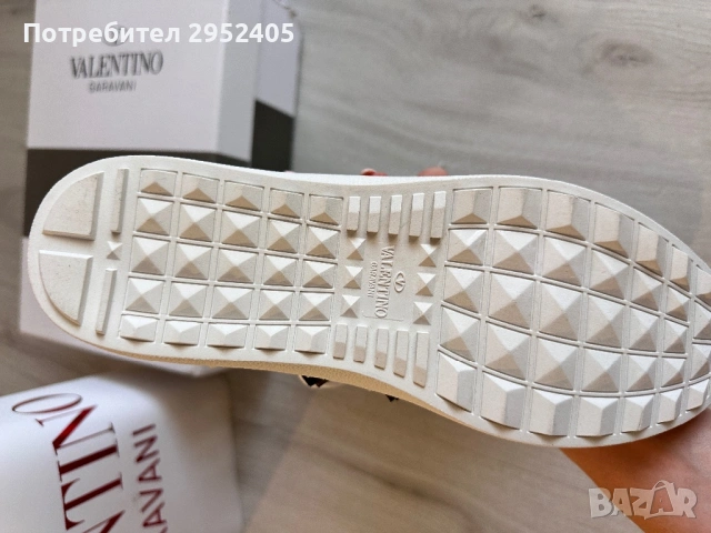 Дамски сникърски Valentino , снимка 4 - Маратонки - 54395391