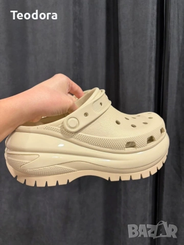 Сандали Crocs Mega Crush, снимка 7 - Сандали - 54184185