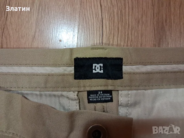 DC shoes панталони (размер31), снимка 2 - Къси панталони - 55426917