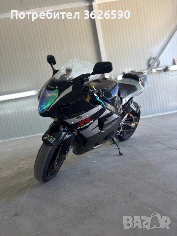 Suzuki GSX-R 1000 K4