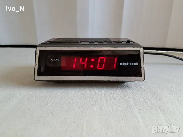 Дигитален часовник с аларма DigiTech.