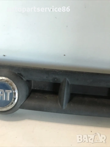 Емблема лого за предна решетка за Fiat Doblo 1.9 JTD (2005) 735268388 , снимка 3 - Части - 54476478