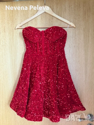 Къса червена рокля с пайети, снимка 4 - Рокли - 54178442