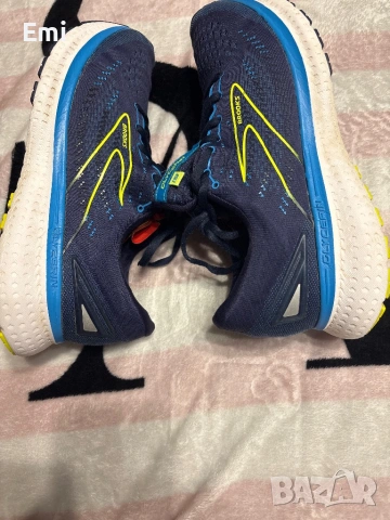 Brooks 46 номер-оригинален, снимка 2 - Маратонки - 54683174
