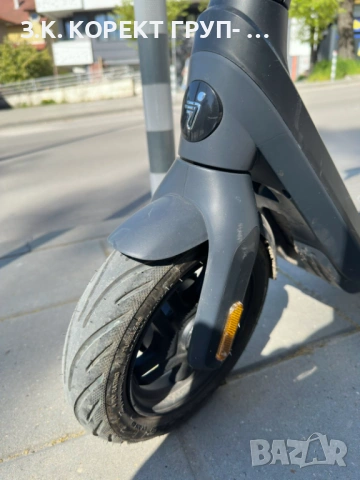 Продавам електрическа тротинетка Ninebot by Segway E2 Pro, снимка 8 - Велосипеди - 54317334