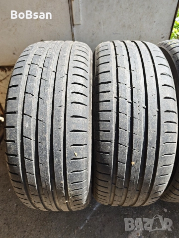Nokian 215/55/17 DOT1020, снимка 2 - Гуми и джанти - 54312324