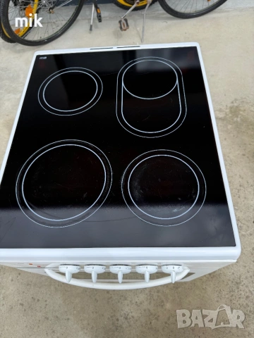 Печка Привилег 50см керамичен плот, снимка 2 - Печки, фурни - 54162625