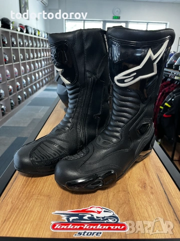 Mото Ботуши ALPINESTARS SMX-5 BLACK,номер 43 оригинални,много запазени,цена 99.90EUR
