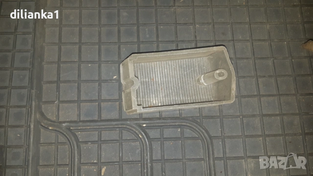 Стъкло габарит за автомобил