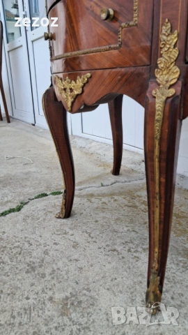 Шкаф с витрини и мраморен плот, снимка 4 - Шкафове - 54234941