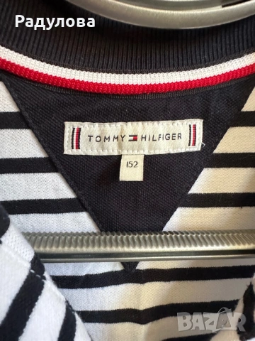 Рокля Tommy Hilfiger, снимка 2 - Детски рокли и поли - 54718931