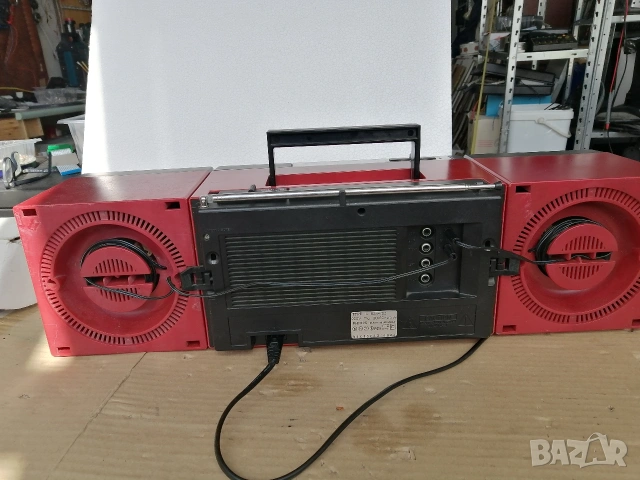 Радиокасетофон PHILIPS D 8254/00, снимка 6 - Радиокасетофони, транзистори - 54602957