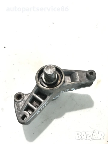 Обтегач на пистов ремък за Mercedes Sprinter 208 / 308 2.3D (1995–1999)