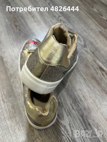 Обувки Guess Jason 2, снимка 4 - Дамски ежедневни обувки - 54535904