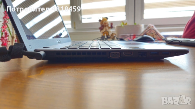 Лаптоп ASUS X550J [intel i7-4710HQ / Nvidia GeForce 850m], снимка 3 - Лаптопи за дома - 54914650