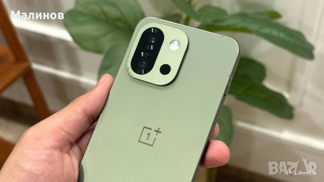 OnePlus 15T Dual sim 5G със 7500mAh батерия от Get Mobile , снимка 5 - Телефони с две сим карти - 54787293