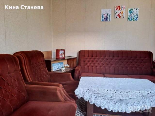 Двуетажна комфортна вила, реновирана със сайдинг - център, снимка 10 - Вили - 54688103