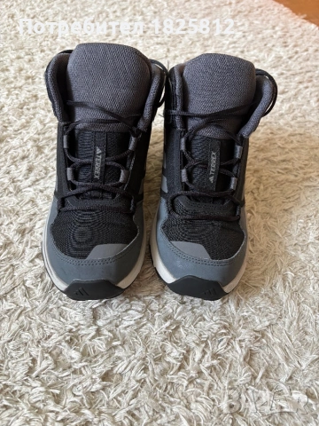 Adidas Terrex маратонки 34 номер , снимка 2 - Детски маратонки - 54728350
