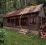 Продавам вилен имот с ТОК и ВОДA на Предела (Данчова махала)Община Симитли , снимка 1