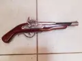 Красив кремъчен пистолет,пищов,оръжие, снимка 1