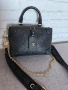 Кожена чанта Louis Vuitton , снимка 3