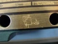 Хидравличен редуцир вентил BOSCH 0811402003 Hydraulic pressure valve 315Bar, снимка 8