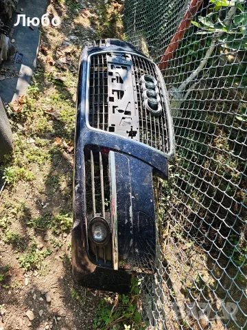 Предна броня с пръскалки оборудвана без забележки за Ауди А6 ц6 4ф  Audi A6 c6 4f, снимка 2 - Части - 55614117
