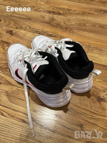 Кожени маратонки Nike Defy All Day, снимка 2 - Маратонки - 54486128