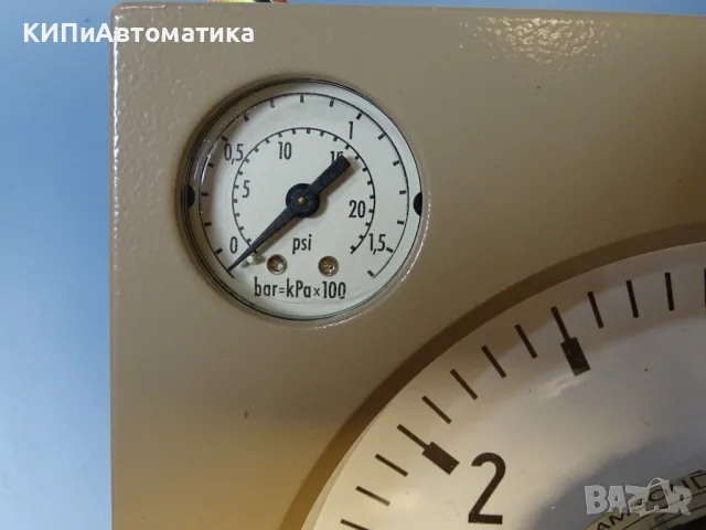 контролер Samson Type 403DB Pneumatic Indicating Controller -1/+9Bar, снимка 3 - Резервни части за машини - 55400893