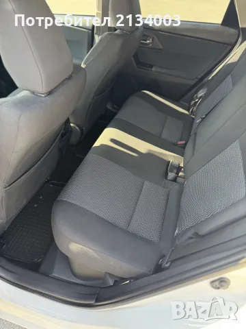 Toyota Auris 1.8 Hybrid 2018г Гаранция , снимка 13 - Автомобили и джипове - 55466012
