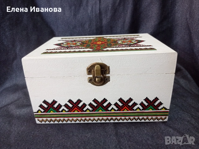 Ръчно рисувана дървена кутия, снимка 2 - Декорация за дома - 54676705