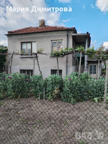 Продава се къща с двор в гр.Айтос обл.Бургас, снимка 3 - Къщи - 54598987