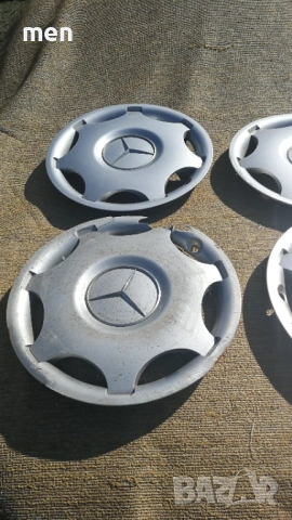 Тасове мерцедес 16-ки, снимка 2 - Аксесоари и консумативи - 53982694