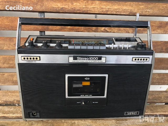 Радиокасетофон SANKEI TCR-1000H(Japan), снимка 9 - Радиокасетофони, транзистори - 54386340