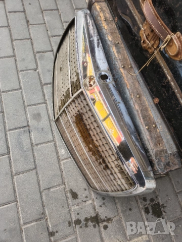 Предна решетка за Mercedes-benz /8, снимка 2 - Части - 54206124