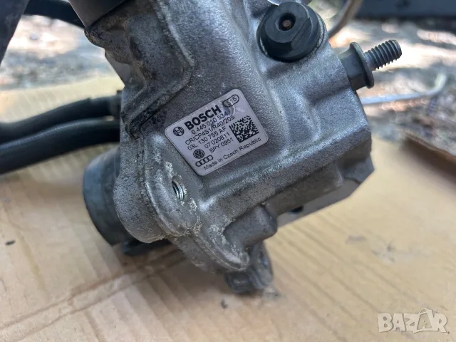 Дюзи и помпа VW Audi Seat Skoda 2.0 TDI common rail инжектори ГНП 03L130277J 0445010534 03L130755AF, снимка 3 - Части - 55680639