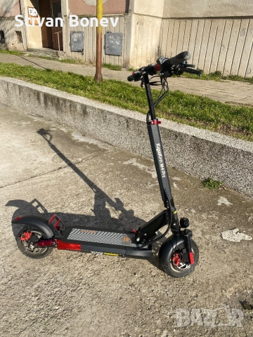 Продавам електрическа тротинетка Kukirin M4 Pro