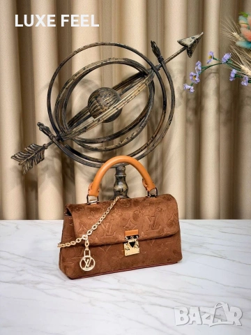 Louis VUITTON 🤎 Дамски Чанти , снимка 12 - Чанти - 54476091