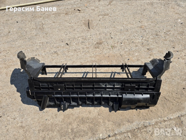 Кора / държач радиатори OEM MERCEDES W212 E 350 CDI 4MATIC OM642 2011, снимка 2 - Части - 54564522