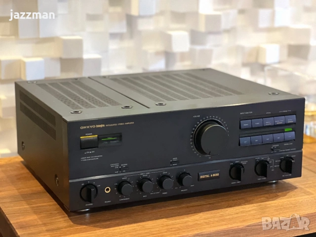 Onkyo Integra A-8690 (с вграден DAC)