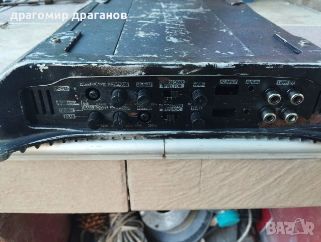 усилвател за кола блаупунг , снимка 3 - Ресийвъри, усилватели, смесителни пултове - 55013575