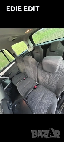 Citroen grand C4 Picasso 7 местен 1.6 HDI 2009 обслужен перфектно състояние , снимка 10 - Автомобили и джипове - 54509335