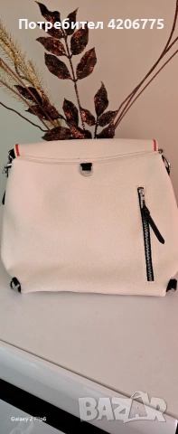 Desigual чанта раница., снимка 3 - Чанти - 54985502